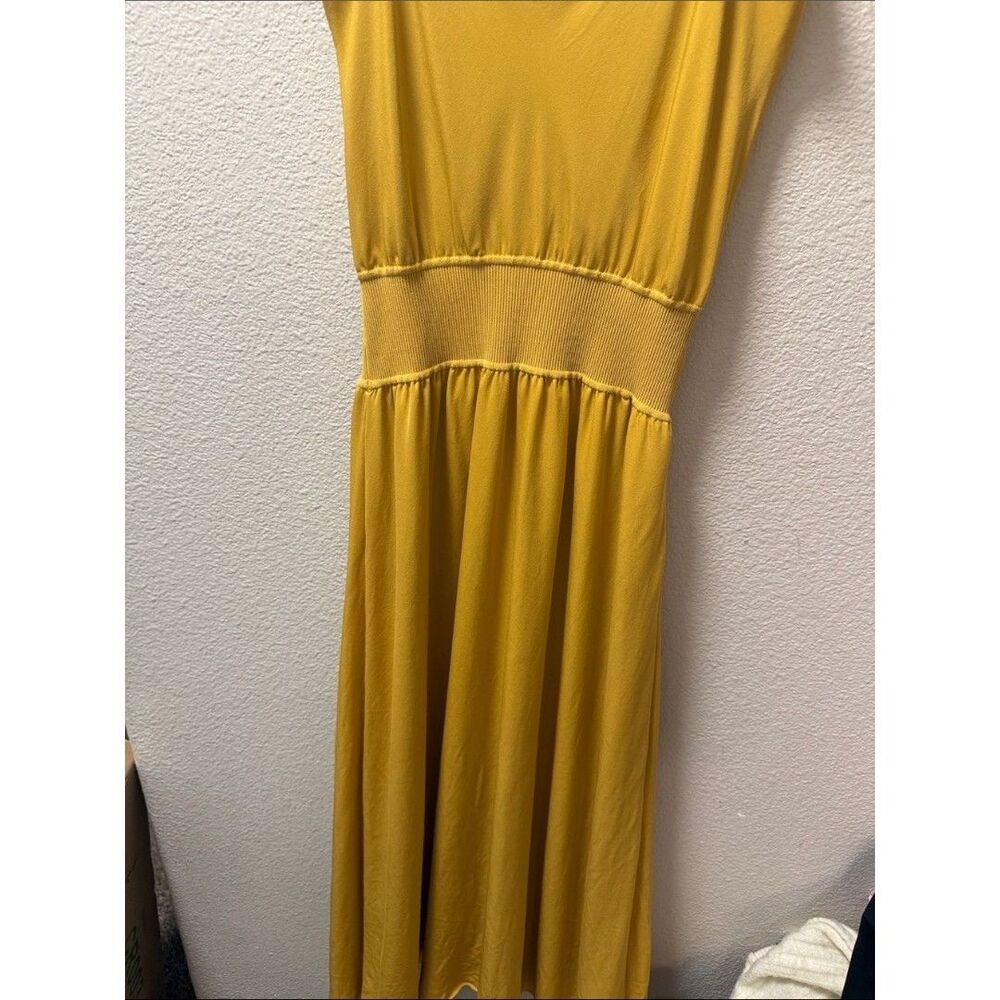 Sleeveless Golden Yellow Maxi Dress "RIB WB DRESS" in "SILK COMBO" - Picture 7 of 12